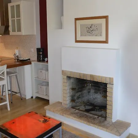 Luxurious * Kalawrita